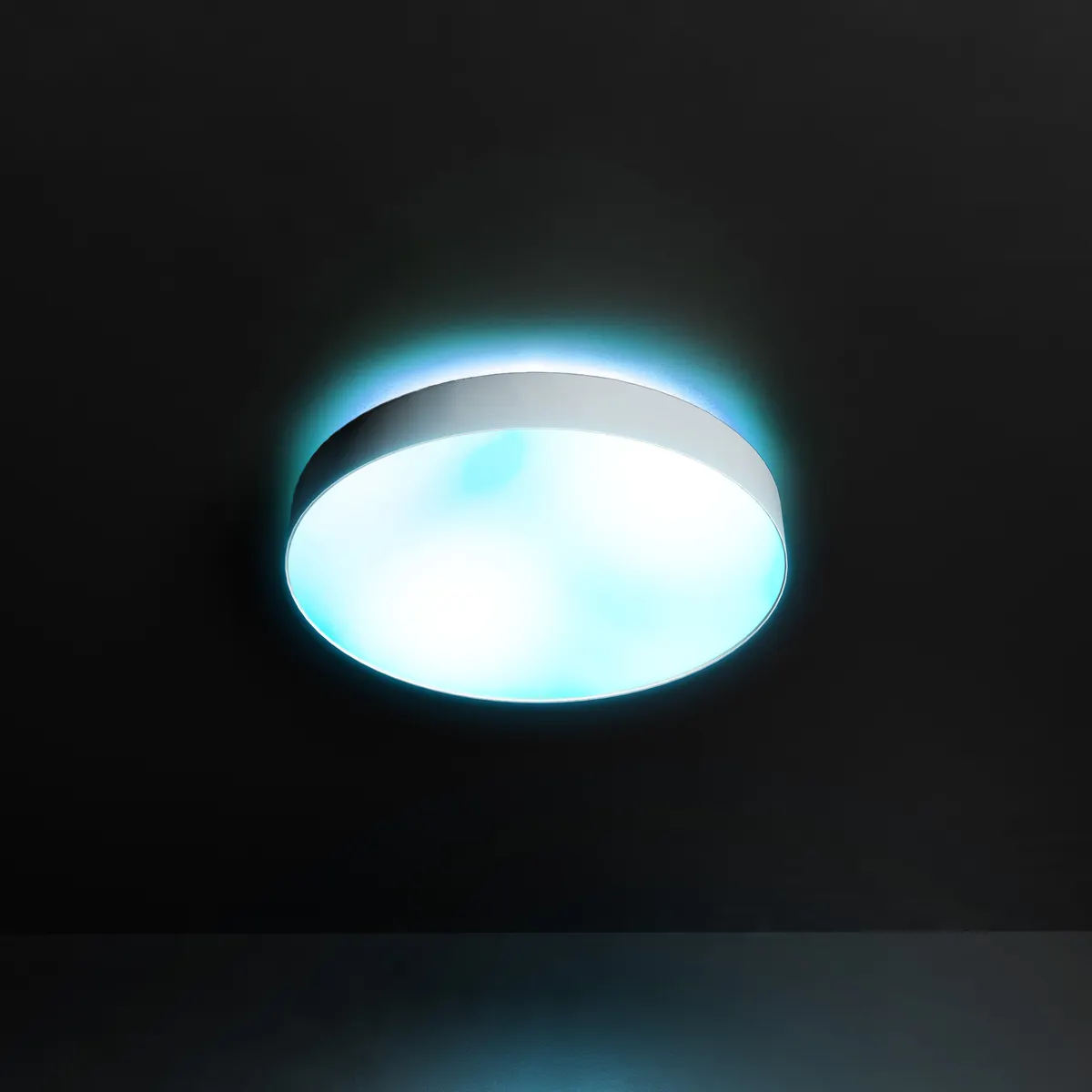SuperColor 15-inch Ceiling Light White Trim, product shot
